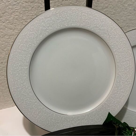 Grace CONCERTO Set of 4- 10 3/8” Plates Fine China Japan Platinum vintage B7 - Picture 3 of 8